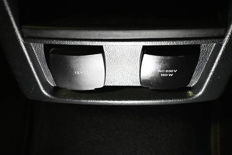 Ford S-MAX (2022) 2.0 ST-LINE 140 KW 4x4 LED ACC - fotka 36 z 43