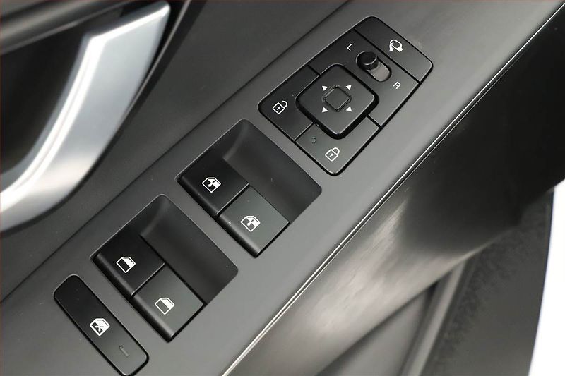 Kia Niro (2022) Plug-in Hybrid - fotka 21 z 21