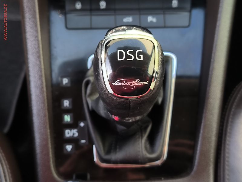 Škoda Octavia (2017) 2.0TDi 4x4, ČR, L&K, DSG - fotka 16 z 23