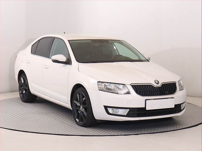 Škoda Octavia (2016) 2.0 TDI, 4X4, Automat, Navi - fotografie inzerátu