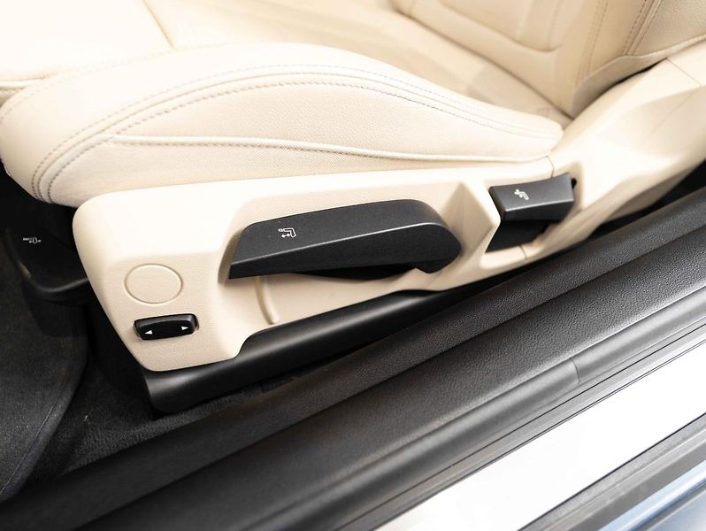 BMW Řada 4 420d xDrive Coupé - fotka 16 z 21