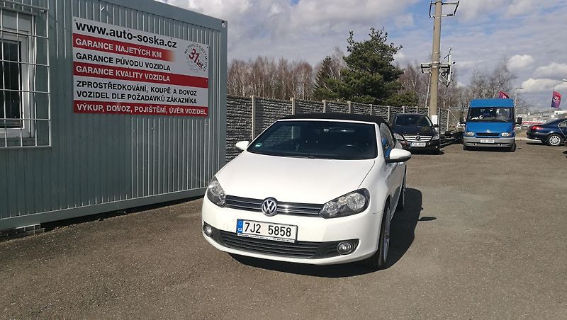 Volkswagen Golf (2013) VI 2,0TDI CABRIO DSG EL.STŘECH - fotka 1 z 17