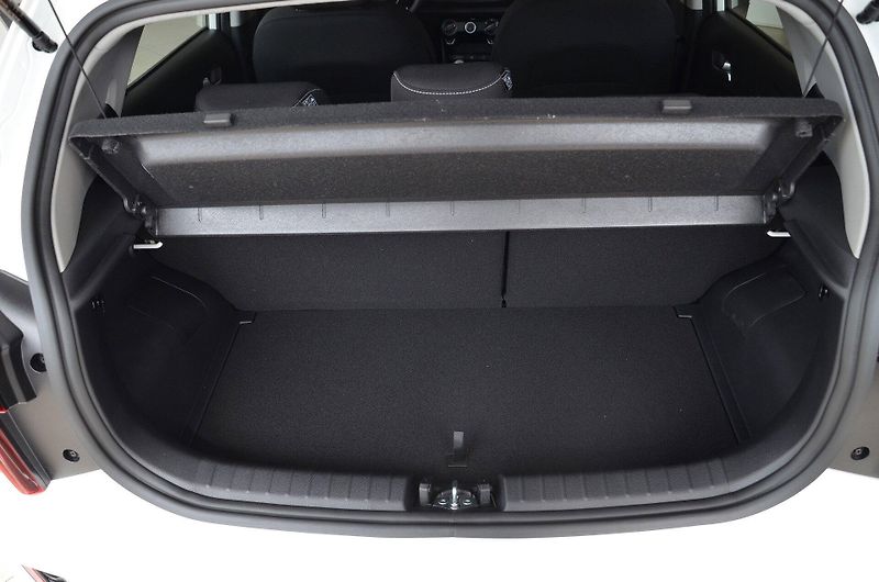 Kia Picanto (2026) 1,0 GDi COMFORT - fotka 5 z 5