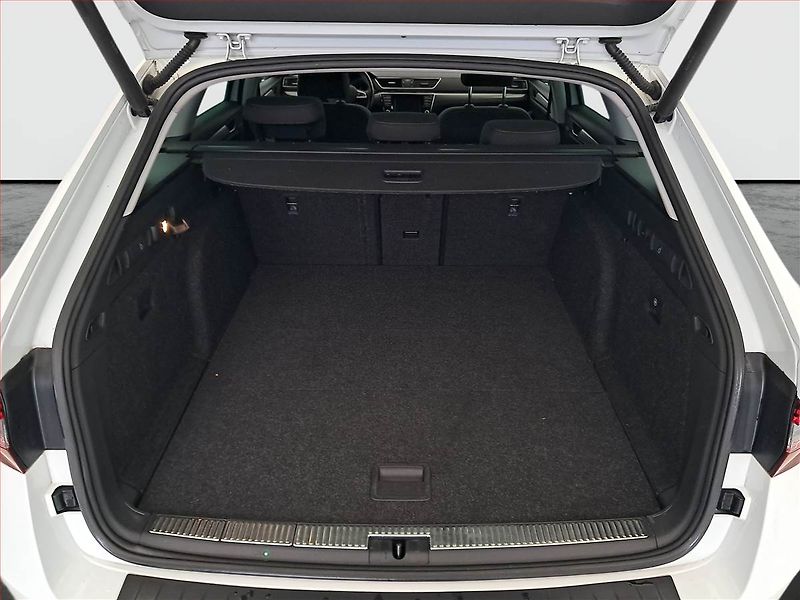 Škoda Superb (2016) Style 2.0 TDI, Automat, Navi - fotka 14 z 26