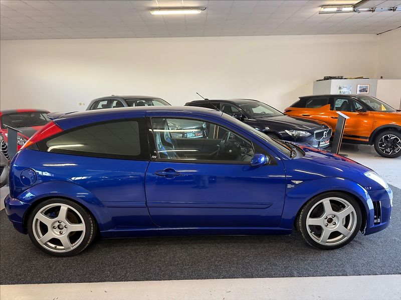 Ford Focus 2,0 RS MK1 85tkm! - fotka 4 z 26