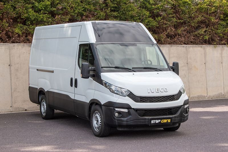 Iveco Daily 2.3 93kW 35S13 L2H2T*TEMPOMAT* - fotka 3 z 19