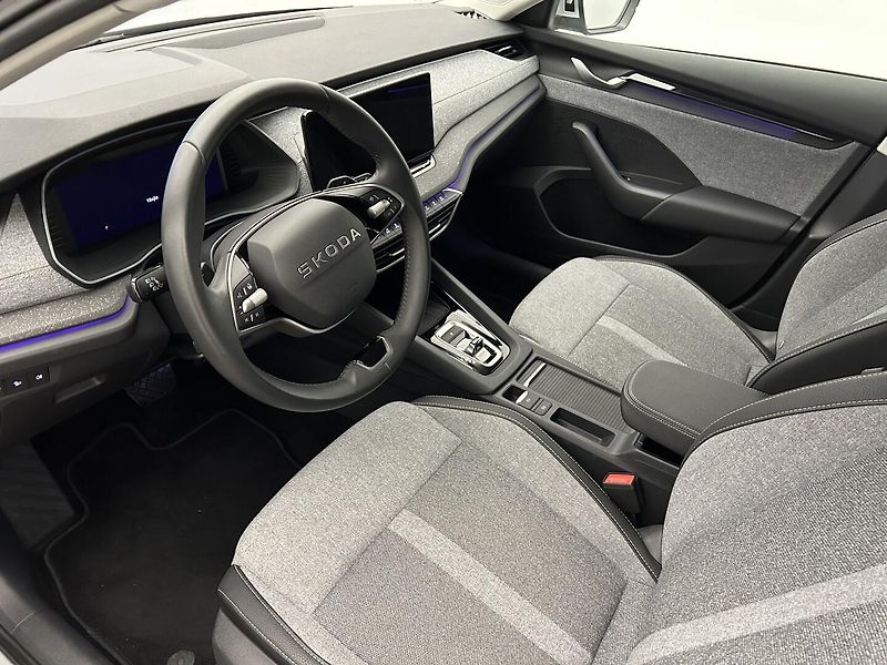 Škoda Octavia 1.5 TSI Top selection - fotka 6 z 26
