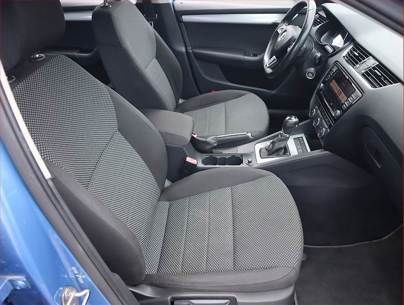 Škoda Octavia (2016) Style 2.0 TDI, Automat - fotka 9 z 21