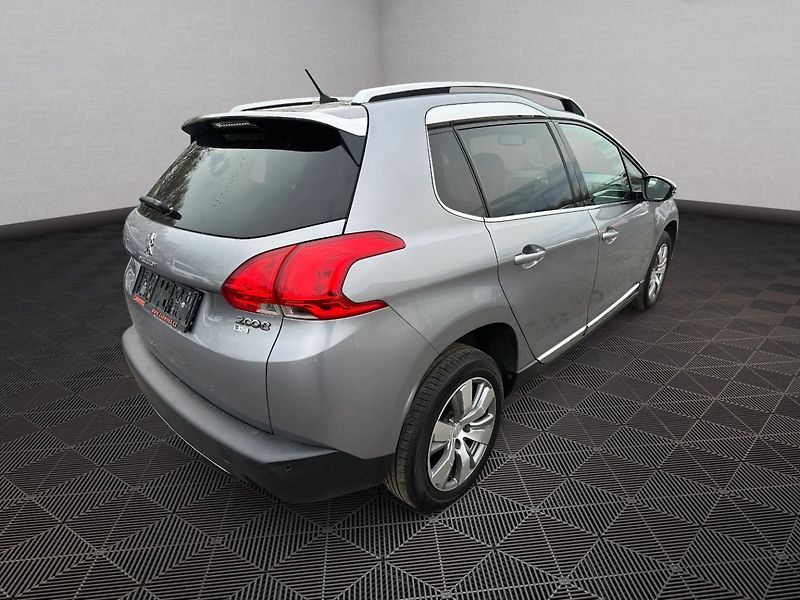 Peugeot 2008 (2014) 1.6Hdi 68Kw Allure - fotka 6 z 25