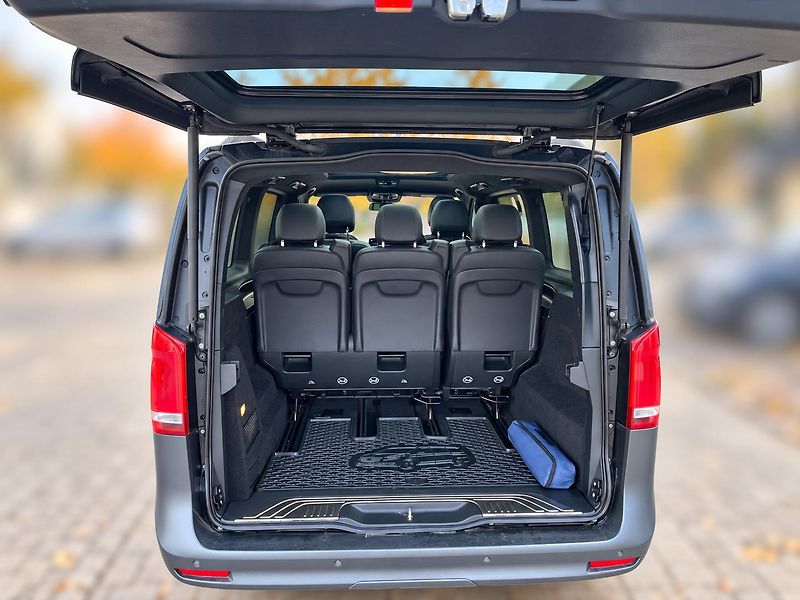 Mercedes-Benz Třídy V (2021) Mercedes-Benz V 300 d 4MATIC  - fotka 14 z 30