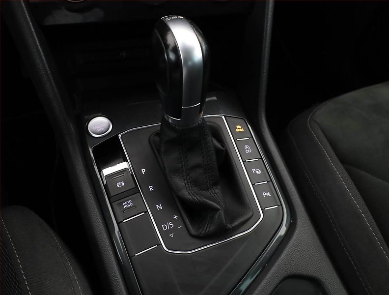 Volkswagen Tiguan (2019) R-Line 2.0 TDI - fotka 11 z 18