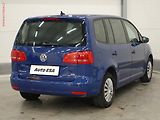 Volkswagen Touran (2011) 1.6 TDi, autoAC, temp - náhled 3