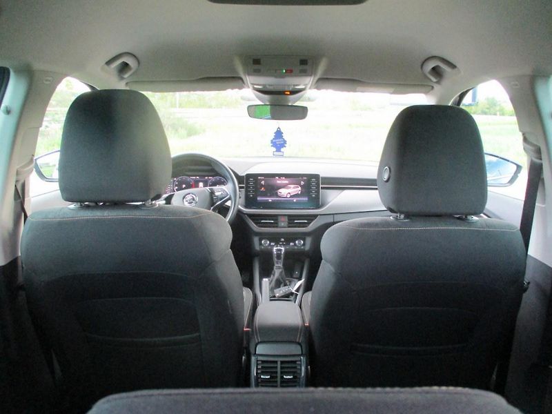 Škoda Kamiq 1.5TSi 110kW 7DSG STYLE PLUS - fotka 39 z 49