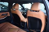 BMW Řada 3 320d xDrive M-SPORT ČR 1.M - náhled 18