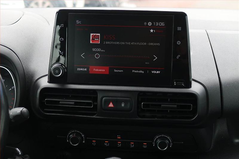 Citroën Berlingo (2019) Feel 1.5 BlueHDi, 5Míst, ČR - fotka 12 z 17