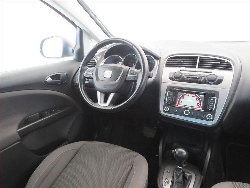 Seat Altea (2014) 1.6 TDI, Automat, Navi - fotka 7 z 16