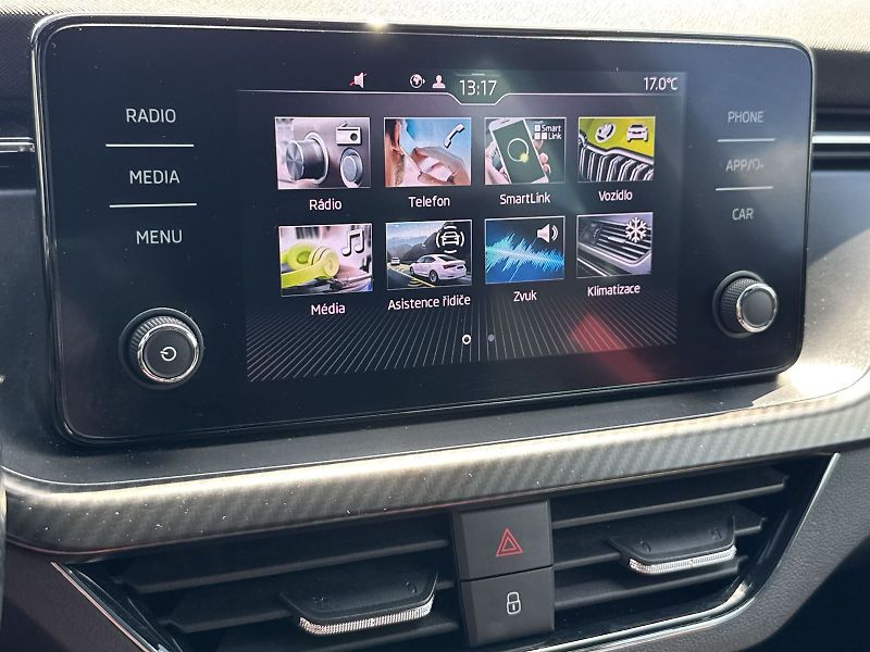 Škoda Kamiq (2022) 1.0 TSI Monte Carlo - fotka 21 z 32