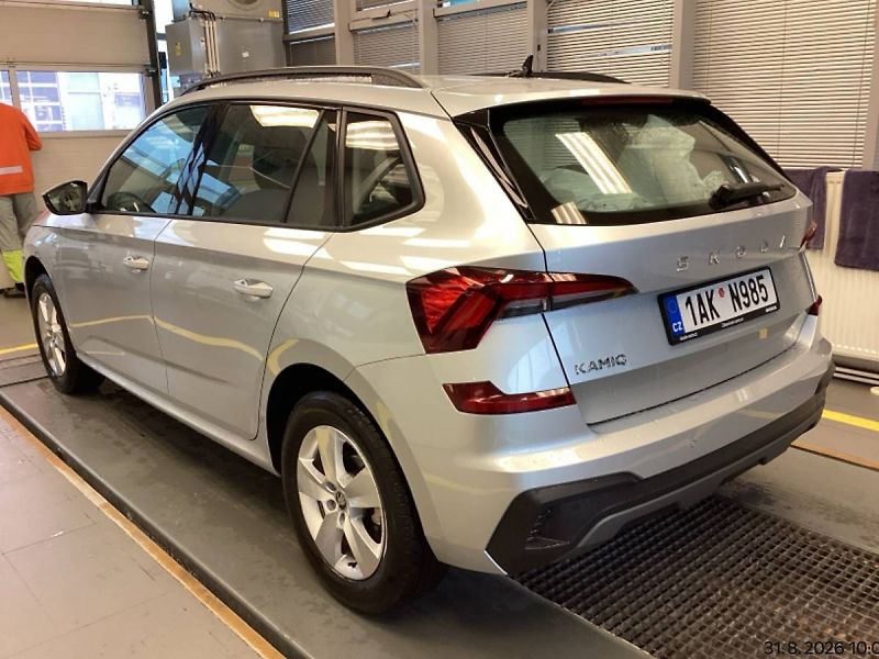 Škoda Kamiq Selection 1,0 TSI 85kW MT6/N98 - fotka 4 z 7