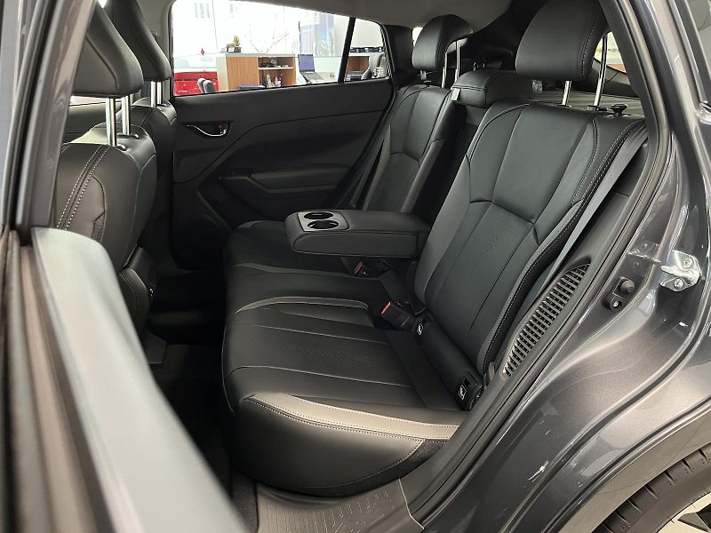 Subaru Impreza (2026) 2.0i-S Executive Lineartronic - fotka 15 z 23
