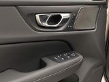 Volvo V60 (2026) B4 AUT DARK PLUS - náhled 27
