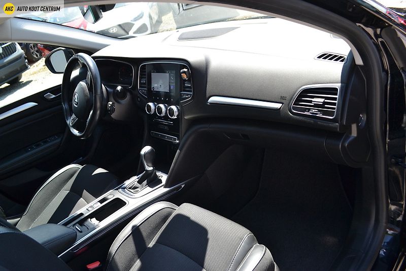 Renault Mégane 1.3TCE-103KW  GRANDCOUPÉ INTEN - fotka 15 z 49