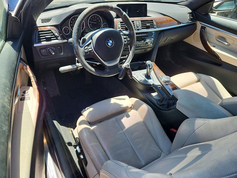 BMW Řada 4 (2016) 430XI - fotka 8 z 11