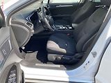 Ford Mondeo (2015) 2.0 TDCi, ČR, LED, park.čidla - náhled 9
