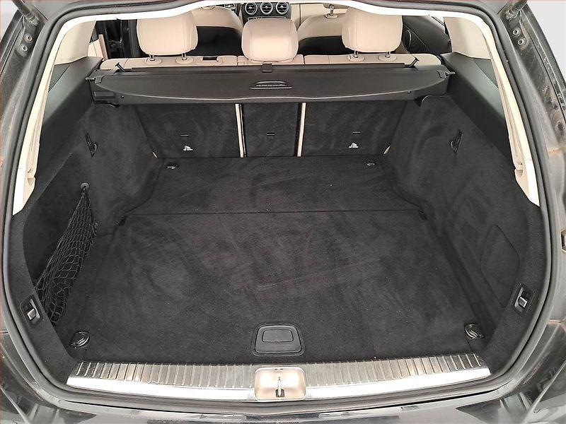Mercedes-Benz Třídy C (2018) C 220 d, Automat, Kůže, Navi - fotka 14 z 21