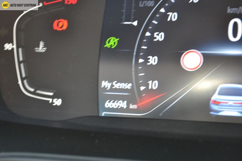 Renault Mégane 1.3TCE-103KW  GRANDCOUPÉ INTEN - fotka 39 z 49