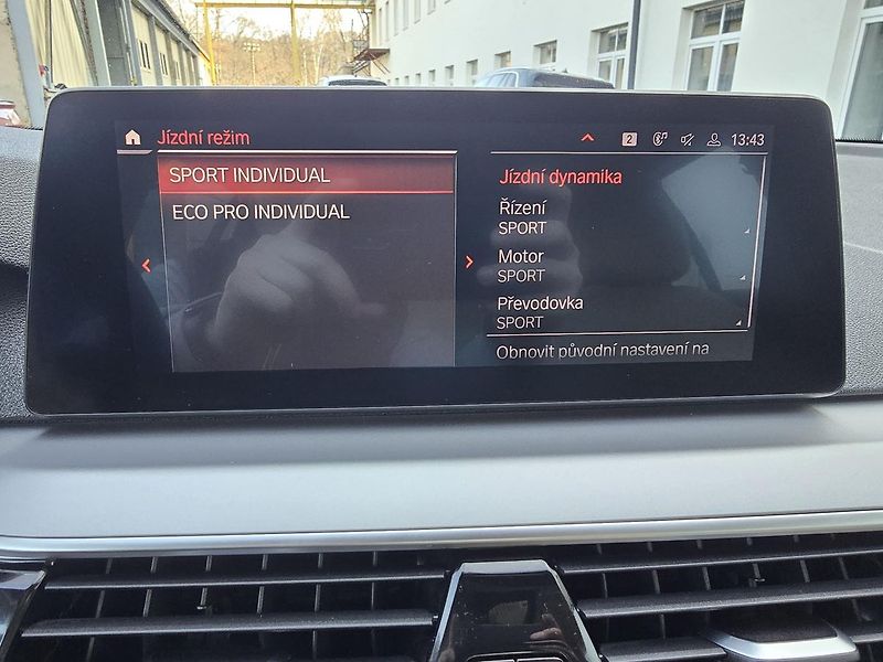 BMW Řada 5 518d 110kW LED+NAVI+KŮŽE - DPH - fotka 43 z 58