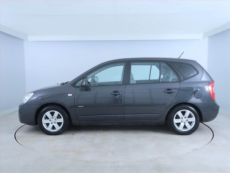 Kia Carens (2007) 2.0 16V, po STK, pěkný stav - fotka 3 z 13