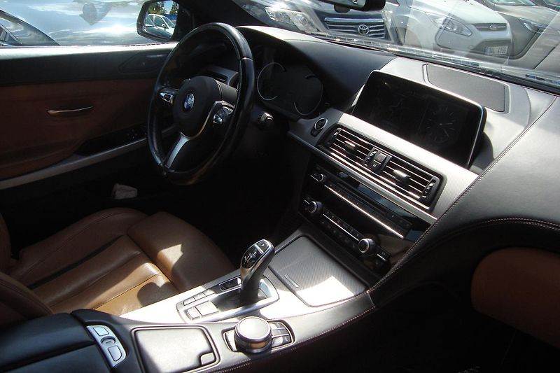 BMW Řada 6 (2016) Gran Coupé 640d M Xdrive,ČR - fotka 52 z 78