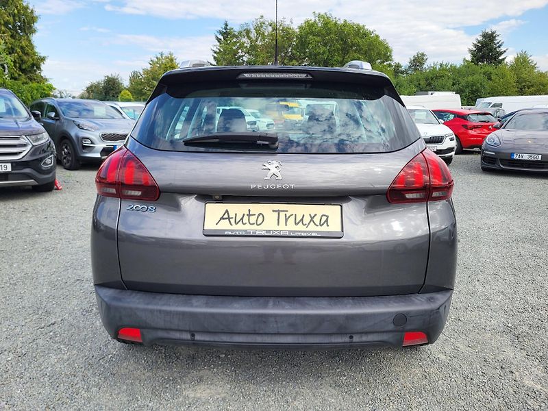 Peugeot 2008 1.2 PureTech 82k ČR 1.majitel - fotka 38 z 47