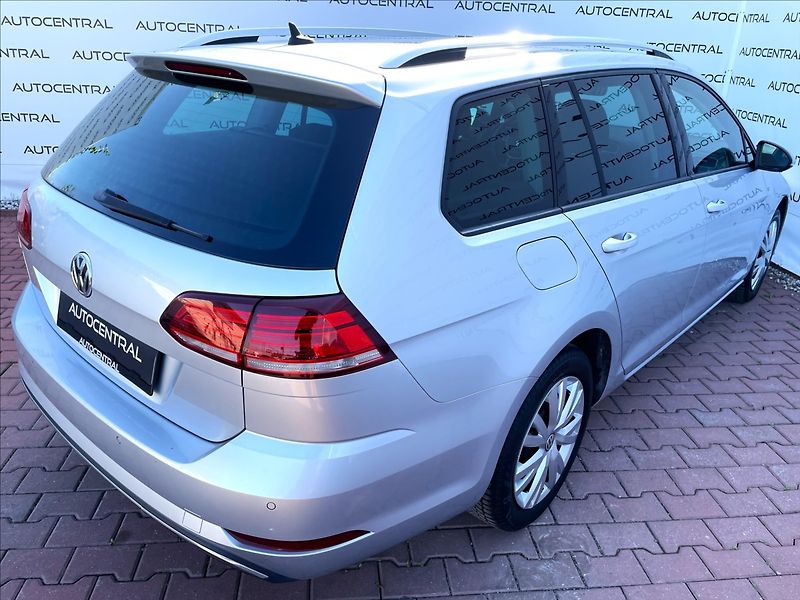 Volkswagen Golf 1,6 TDi,JOIN,85kw,po servisu - fotka 8 z 24