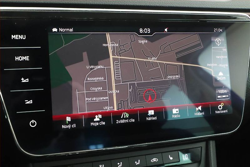 Škoda Superb (2017) 2.0 TDI, Automat, Kůže, Navi - fotka 9 z 19