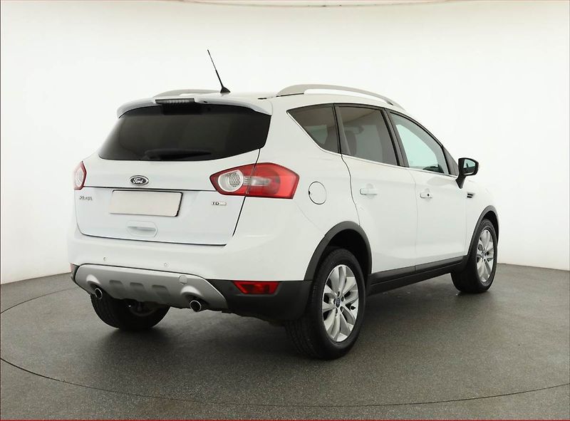 Ford Kuga (2011) 2.0 TDCi, Tempomat - fotka 5 z 16