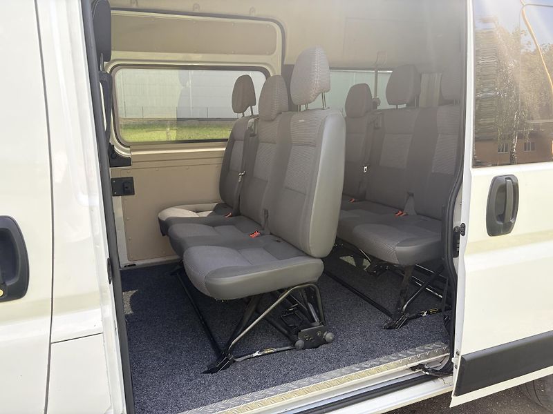 Fiat Ducato 2.3 JTD 103KW 9 MÍST REZERVACE - fotka 23 z 29