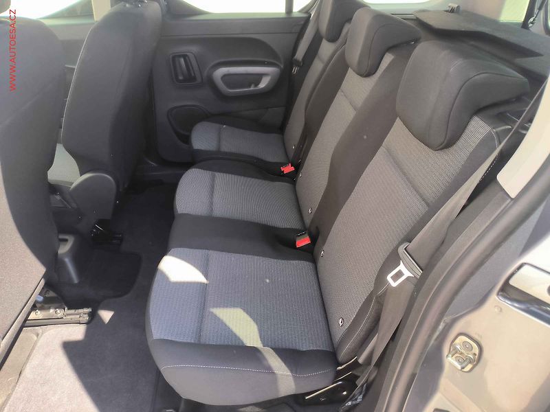 Toyota ProAce City Verso (2022) 1.5D-4D, ČR - fotka 10 z 19