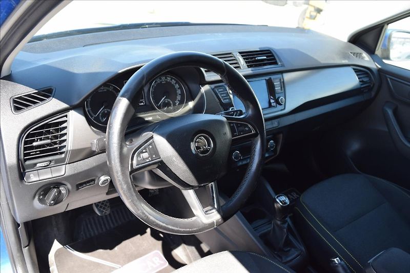 Škoda Fabia 1,0 MPI 55KW VÝHŘEV ALU LPG - fotka 16 z 52