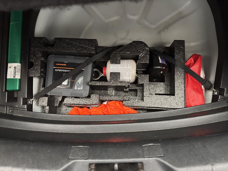 Volvo V40 D2 MOMENTUM CZ - fotka 21 z 39