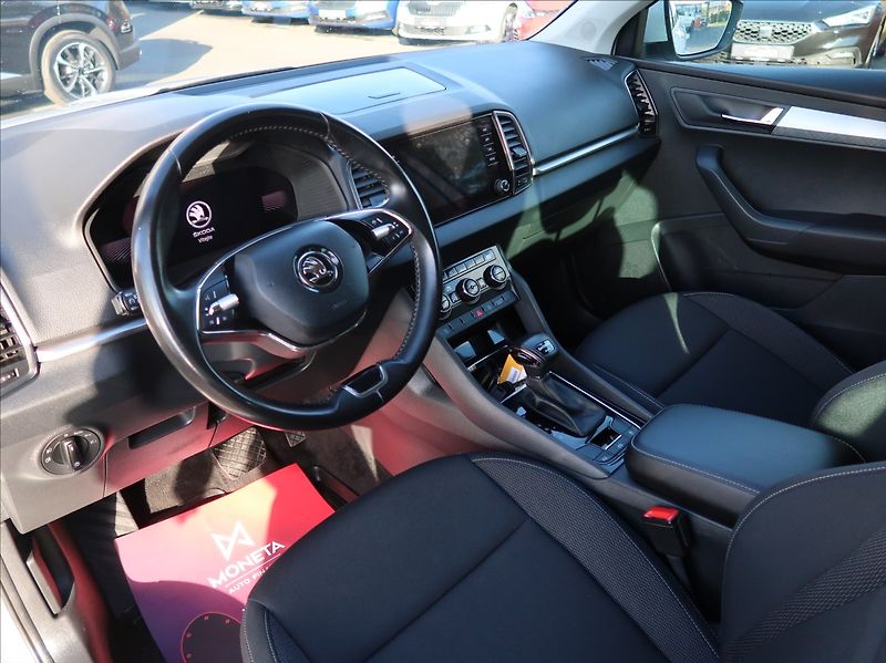 Škoda Karoq 2,0 TDi,110kW,1majČR,4x4,DPH - fotka 9 z 28