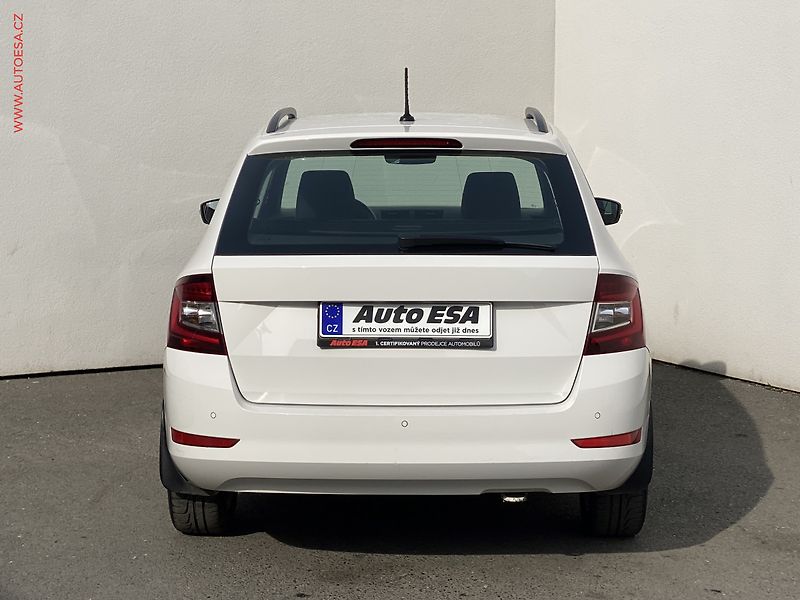 Škoda Fabia (2021) 1.0 TSi, ČR, Style, LED, - fotka 5 z 18