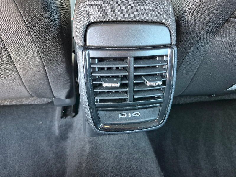 Škoda Kamiq (2026) Selection 1.0 TSI 85kW - fotka 25 z 28