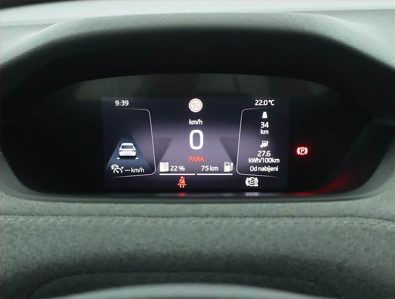 Škoda Enyaq (2023) iV 60 (62 kWh), SoH 93% - fotka 11 z 18