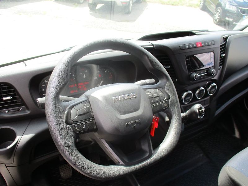 Iveco Daily 35C16, 3,0l s HC,  8 palet - fotka 15 z 22