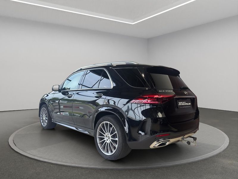 Mercedes-Benz GLE (2025) 450 d 4MATIC AMG - fotka 7 z 26