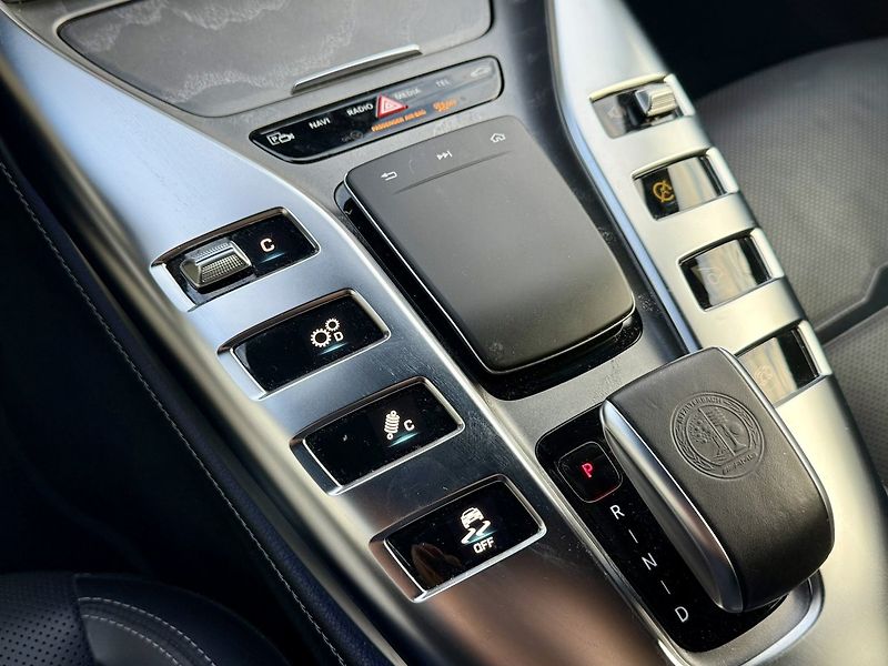 Mercedes-Benz AMG GT (2020) 63 4MATIC+ - fotka 32 z 44