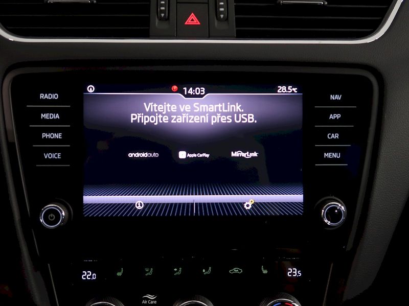 Škoda Octavia (2019) STYLE PLUS 1.5TSI 110KW DSG NA - fotka 22 z 38
