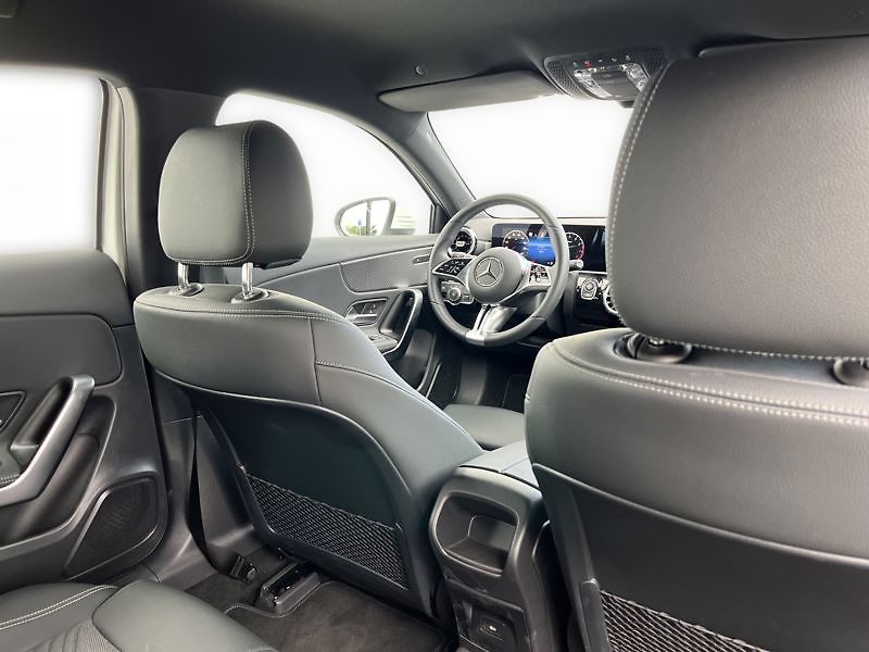 Mercedes-Benz Třídy A A-Třída 180 Progressive Editio - fotka 20 z 20