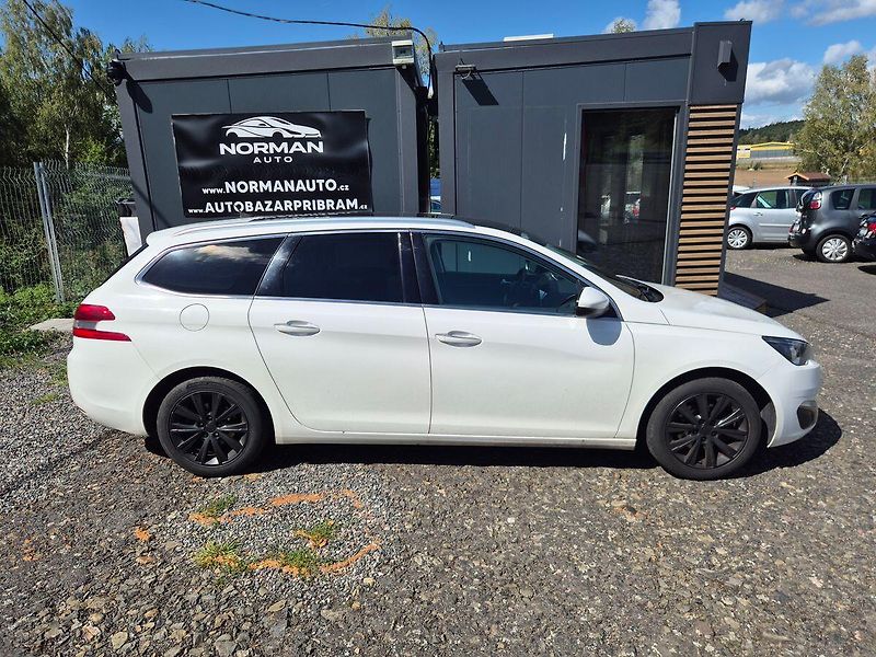 Peugeot 308 1.6HDi 88kW, odpočet DPH - fotka 4 z 25